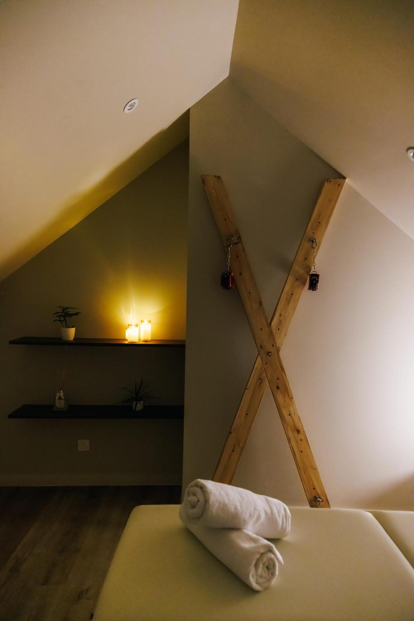 Eden Room - Luxe, Balneo & Sauna Le Mans Esterno foto